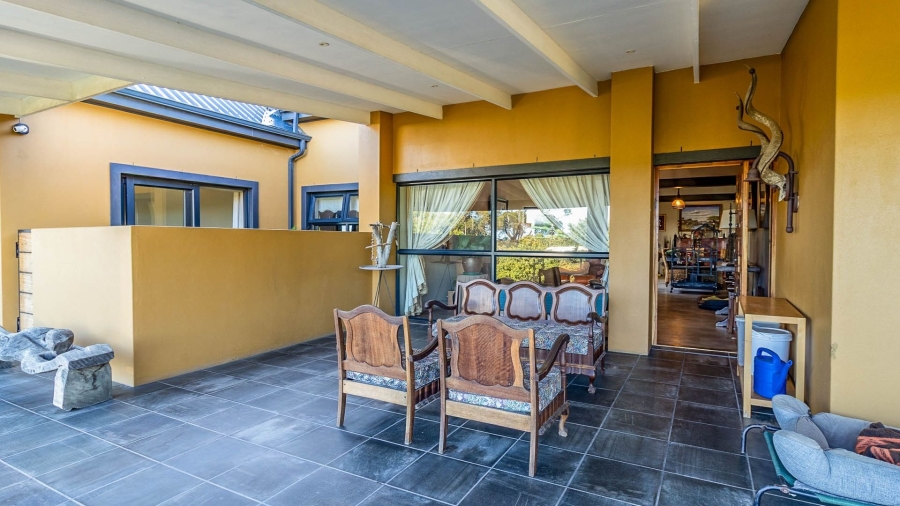 9 Bedroom Property for Sale in Onrus Western Cape